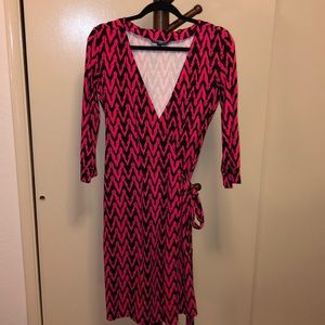Patterned wrap dress